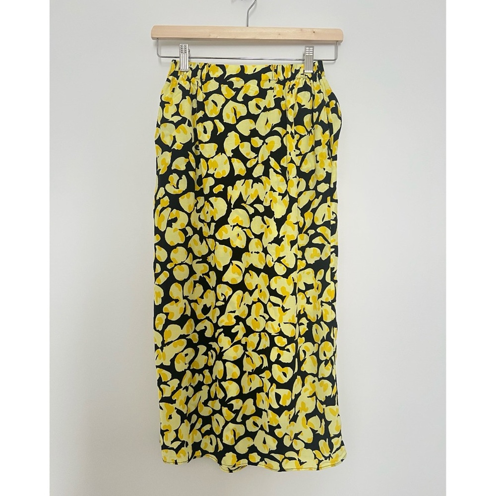 & Other Stories | Yellow Midi Pencil Skirt